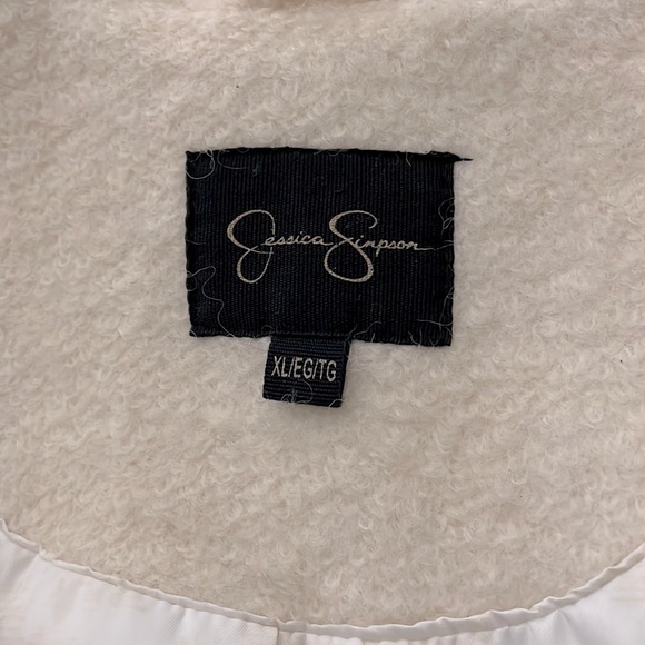 Jessica Simpson Coat Size XL Ivory/Winter White Very Good Condition!! - Picture 7 of 14